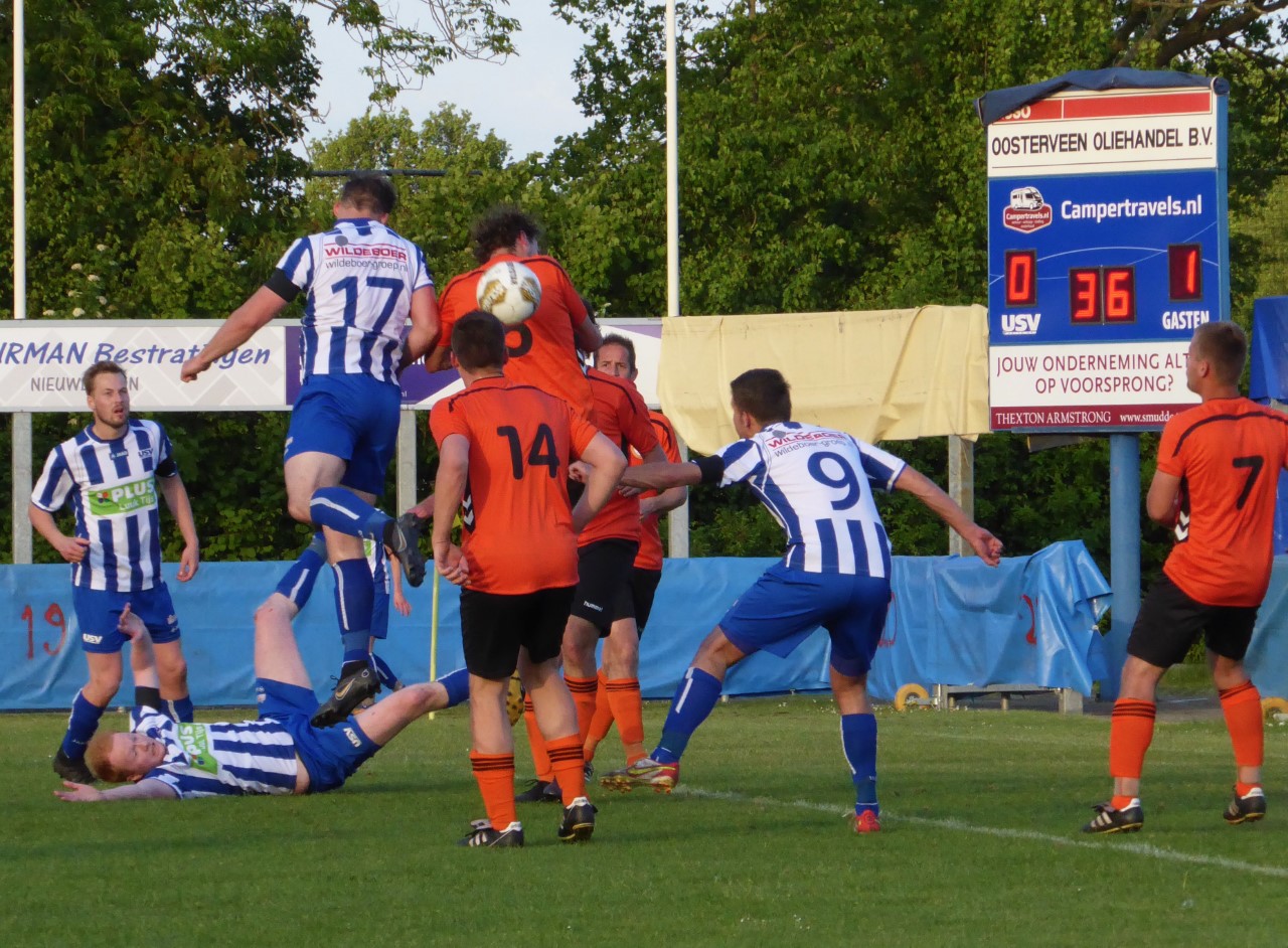 USV bijt tanden stuk op Oranje Zwart (1-2)