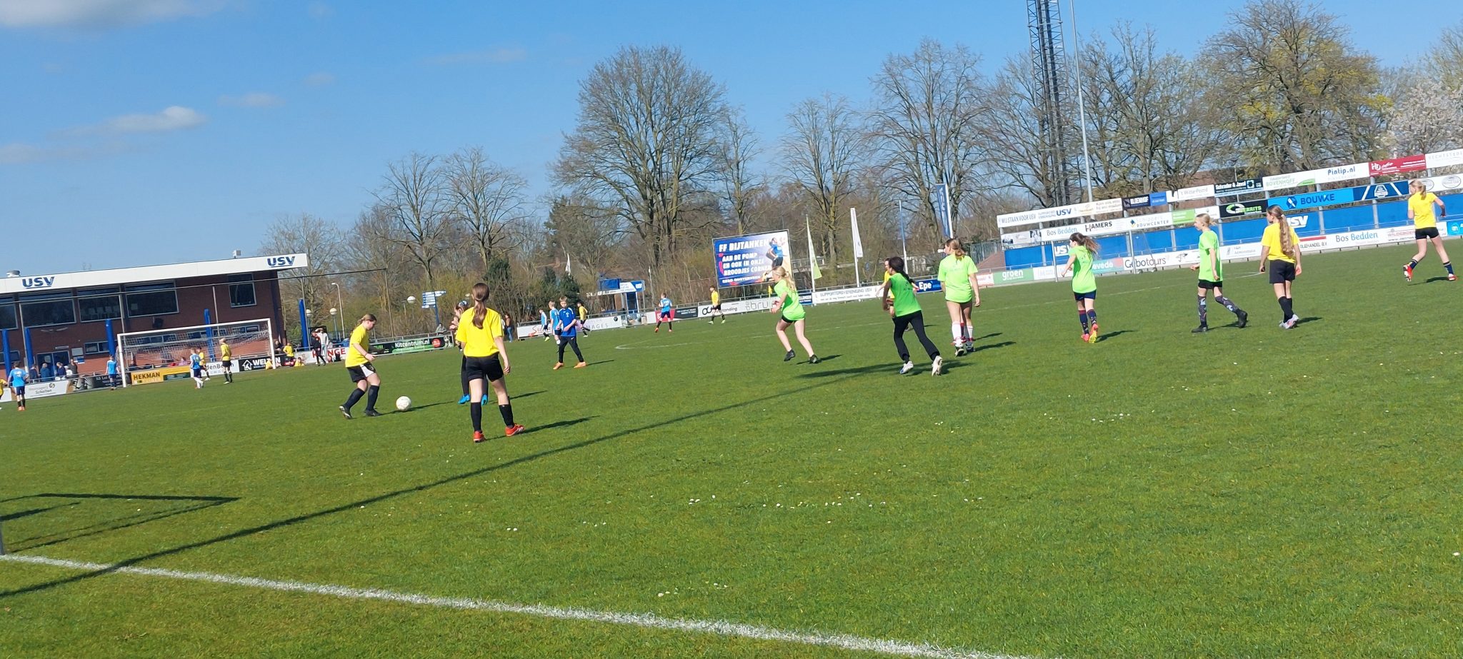 Tweemaster en Zaaier winnaars schoolvoetbal