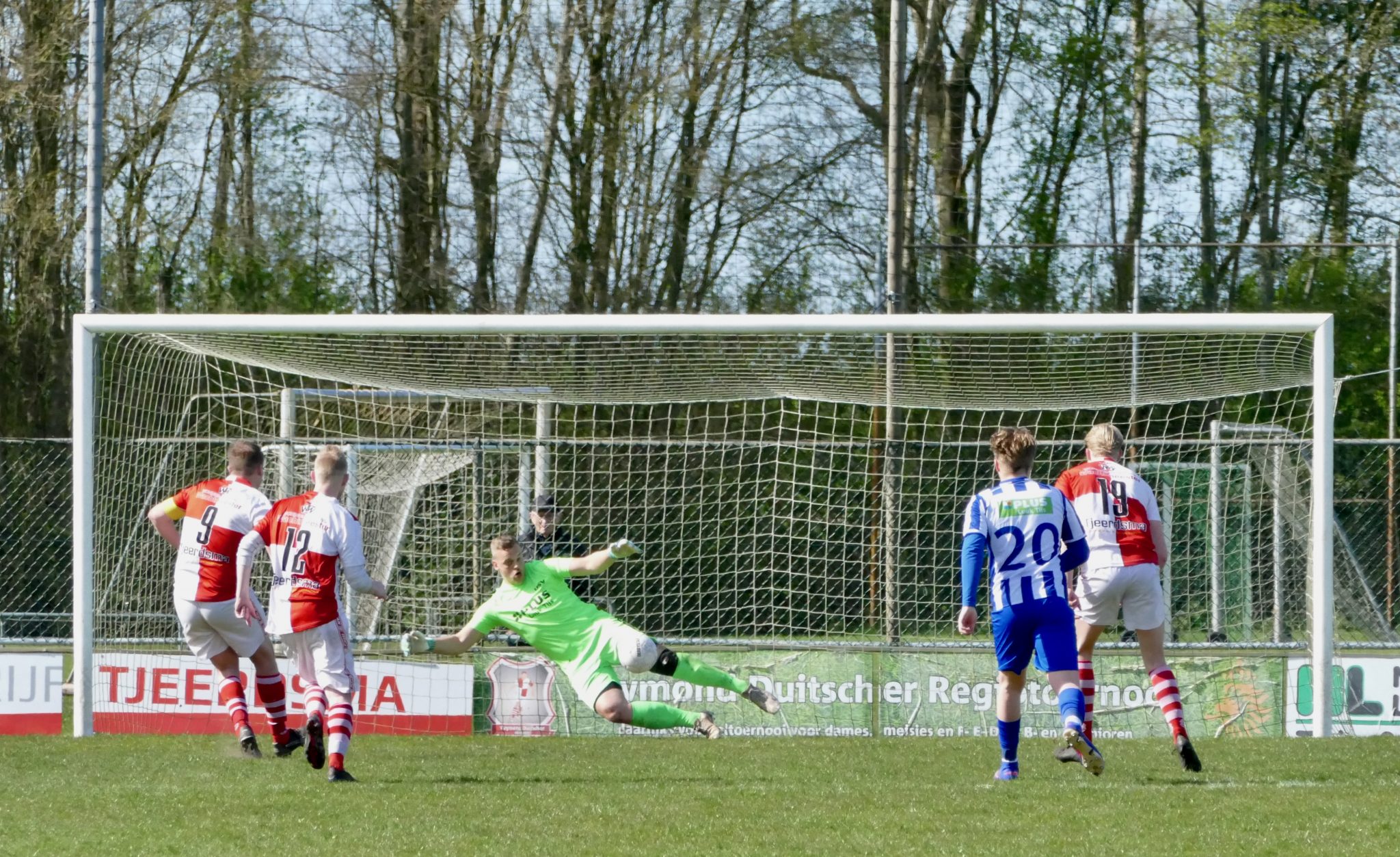 USV chagrijnig na late gelijkmaker Titan